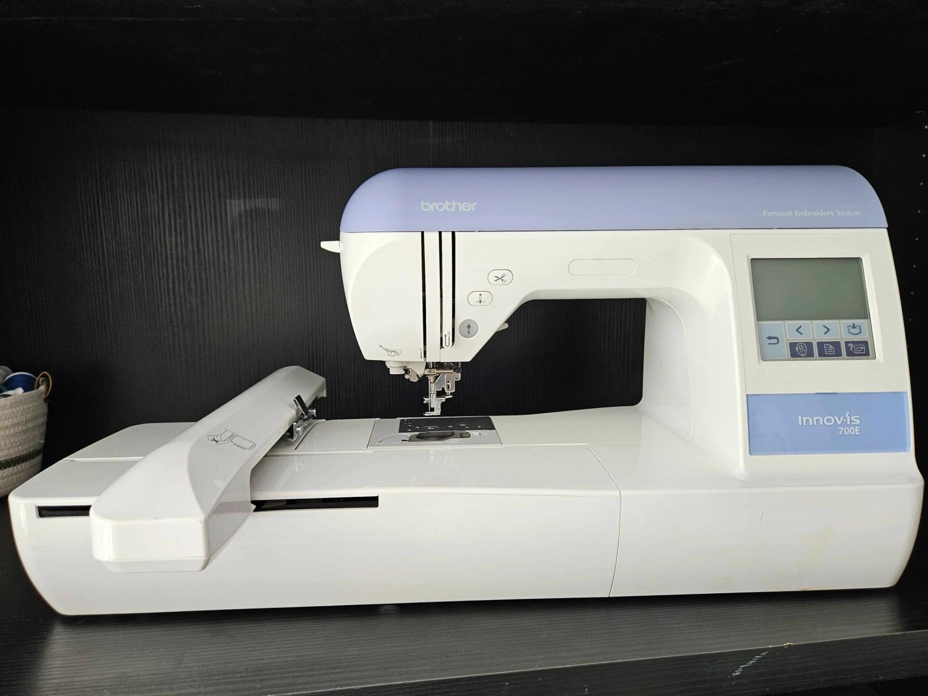 Machine à broder Brother Innov-Is 700E - Occasion - Garantie 2 ans